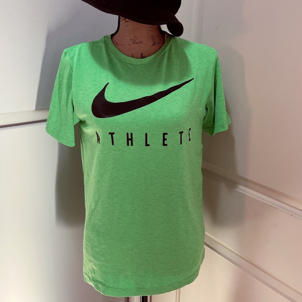 Nike T shirt